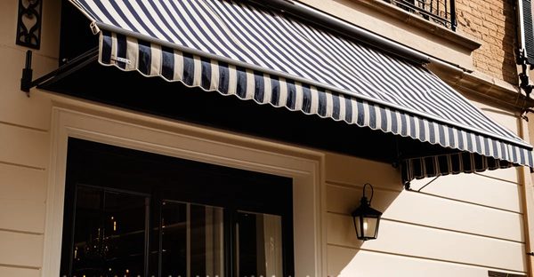 Comment choisir le store banne idéal à antony ?